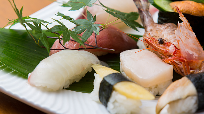 鮨・和食処 智や にぎり寿司