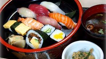 鮨・和食処 智や ランチ梅にぎり